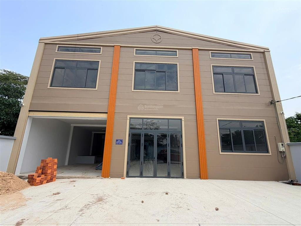 Bán nhà xưởng xây mới 2026 vị trí đẹp mặt tiền đường sông lu  bình mỹ  củ chi (đg xe cont)