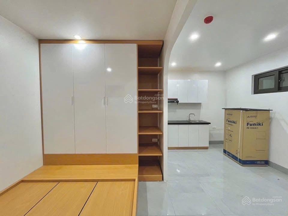 Phòng studio trong nhà mới xây tìm khách