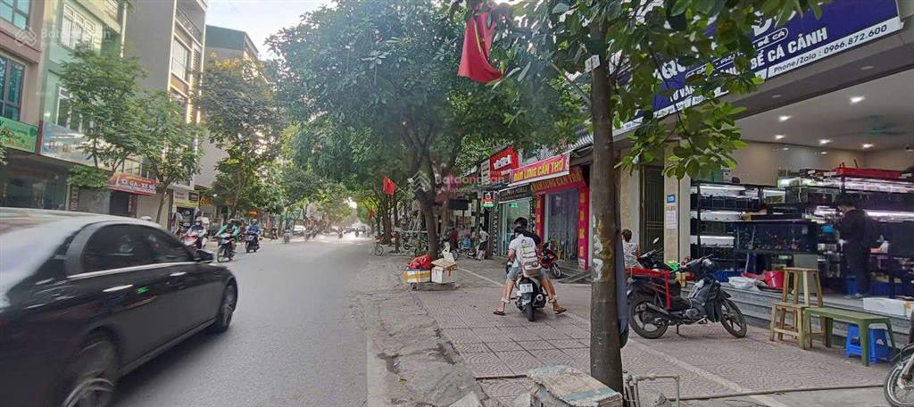 Hơn 20 tỷ nhà mặt phố quận hà đông 65m2, 7 tầng thang máy kinh doanh sầm uất.