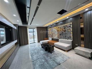 Bán nhà nguyễn văn cừ, gara ô tô, full nội thất, 60m2, 7 tầng, thang máy, giá chỉ 19.5 tỷ.