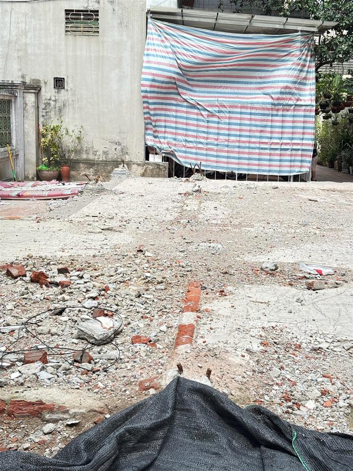 Bán đất cổ nhuế 53m 10.8 tỷ
0974 901 *** đất đẹp ngõ oto