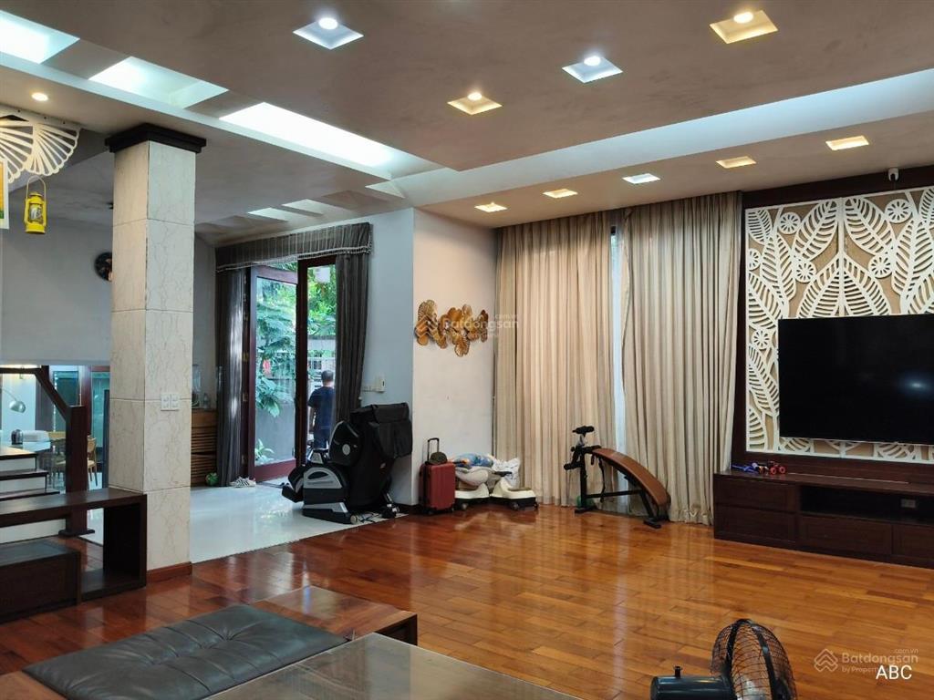 Bán liền kề hoàng văn thái  thanh xuân dt 85m  phân lô ô tô  an ninh tốt
