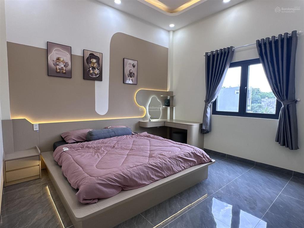 Nhà sổ hồng riêng. chính chủ 72m2
