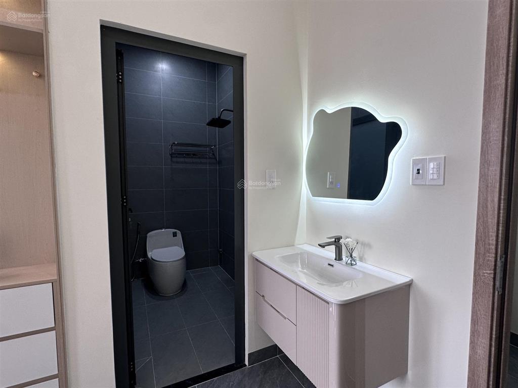 Nhà sổ hồng riêng. chính chủ 72m2