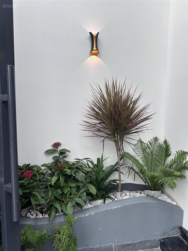 Nhà sổ hồng riêng. chính chủ 72m2