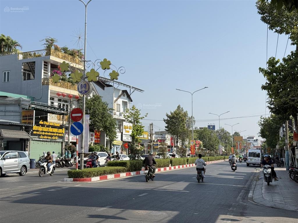 Cần bán nhà tính đất thôi. mặt tiền nguyễn an ninh dt 163m2 ngang 5m7 mặt tiền. giá 12.345 tỷ