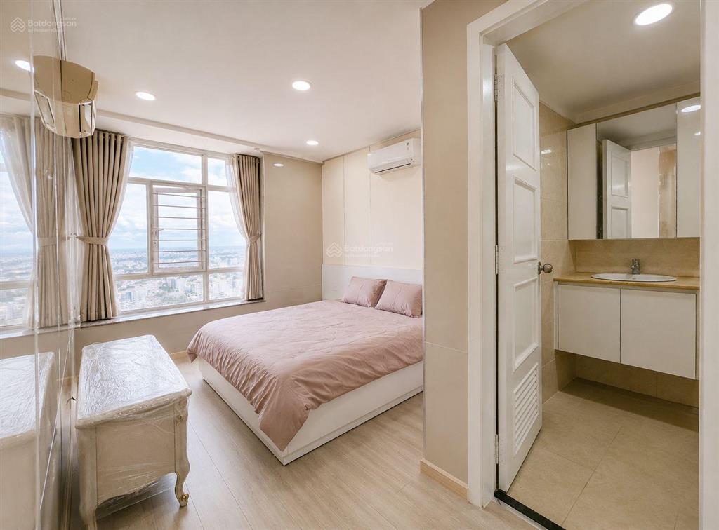 Một căn hộ rất ok giữa trung tâm đà nẵng  2pn  94m2  cao cấp và sổ hồng lâu dài