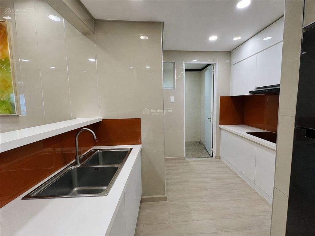 Một căn hộ rất ok giữa trung tâm đà nẵng  2pn  94m2  cao cấp và sổ hồng lâu dài