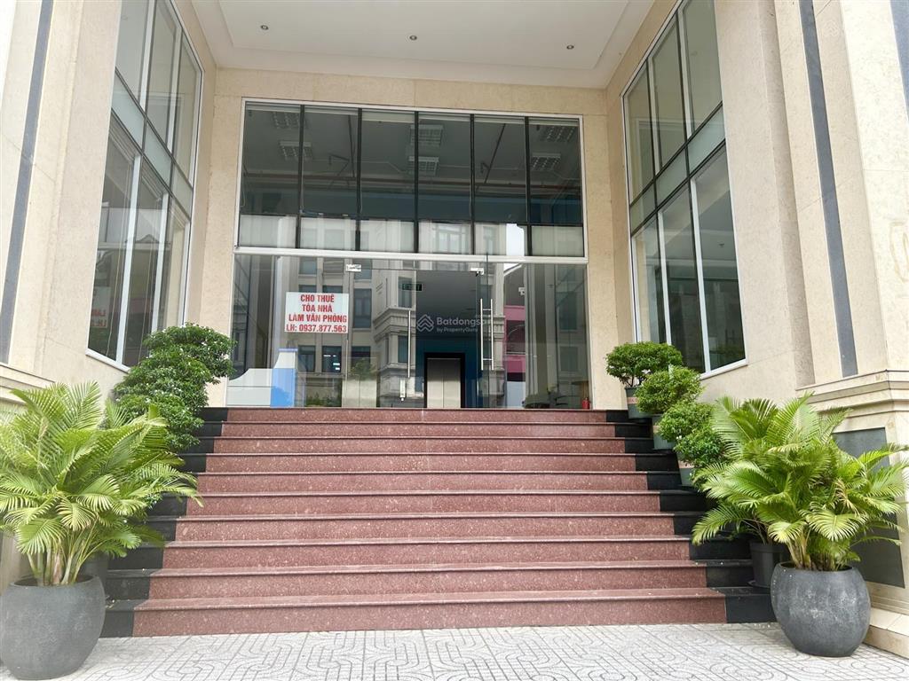 Cho thuê văn phòng, diện tích linh hoạt, tọa lạc tại đường út tịch, phường tân sơn nhất, tphcm