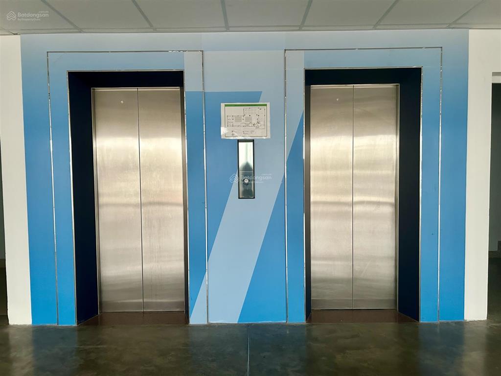 Cho thuê văn phòng, diện tích linh hoạt, tọa lạc tại đường út tịch, phường tân sơn nhất, tphcm