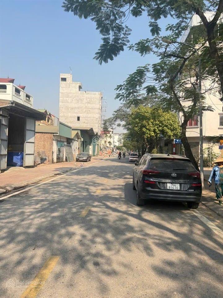 Đất đẹp mặt phố hoa động cự khối trung tâm sầm uất nhất cự khối vỉa hè rộng ô tô tránh