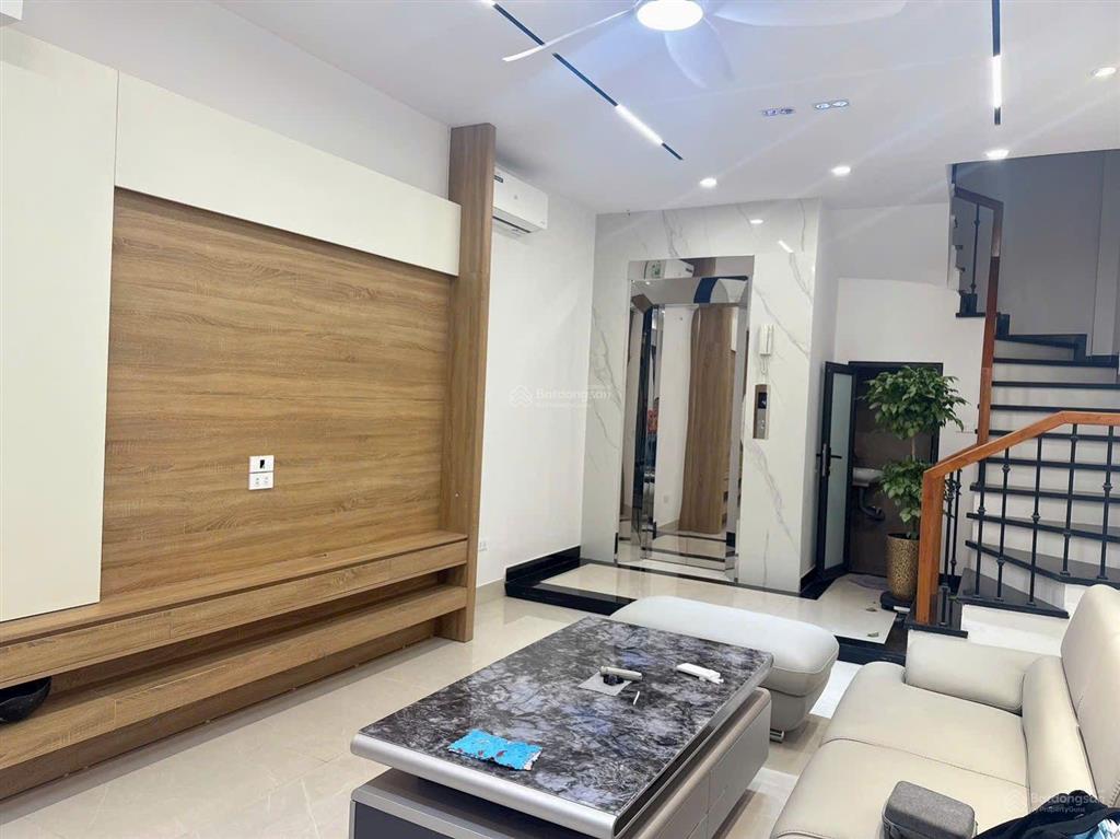 Chỉ 15.x tỷ sở hữu ngay nhà gần 60m 6 tầng thang máy xịn tại long biên full nội thất về ở ngay