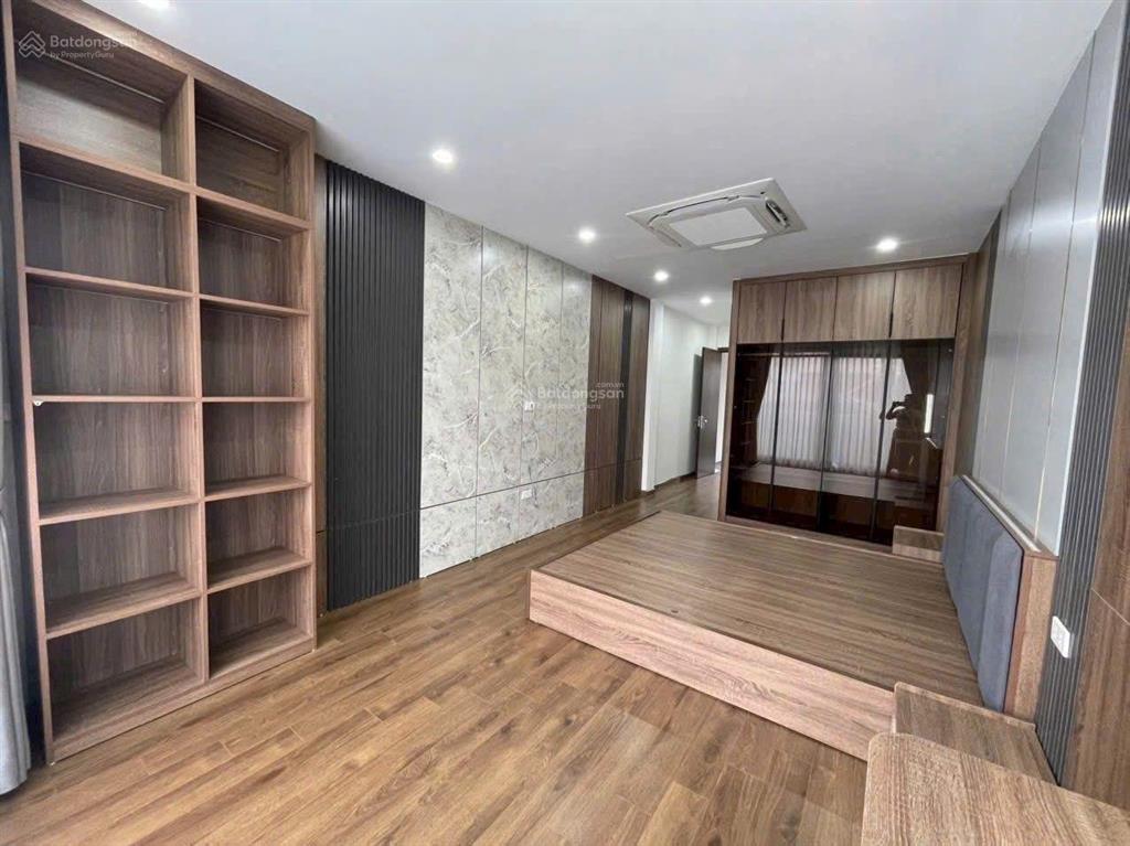 Siêu phẩm ngọc thụy thang máy ô tô tránh kinh doanh đỉnh chỉ 13.x tỷ