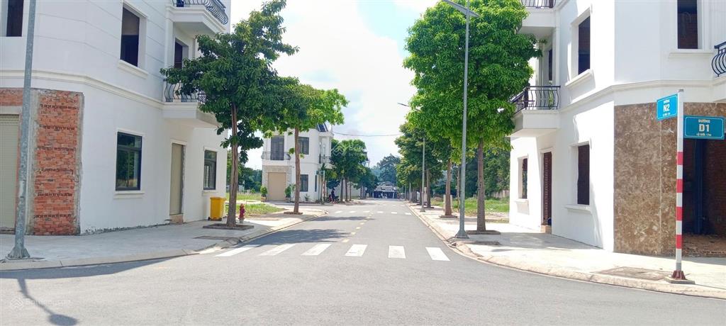 Mặt tiền tố hữu, trung tâm tân uyên, kdc hiện hữu, shr