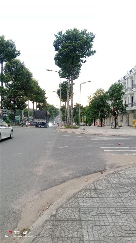 Nhà phố mặt tiền kinh doanh, shr bcons city life