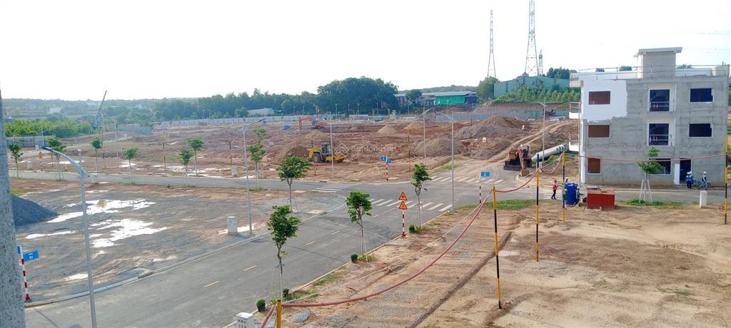 Nhà phố mặt tiền kinh doanh, shr bcons city life