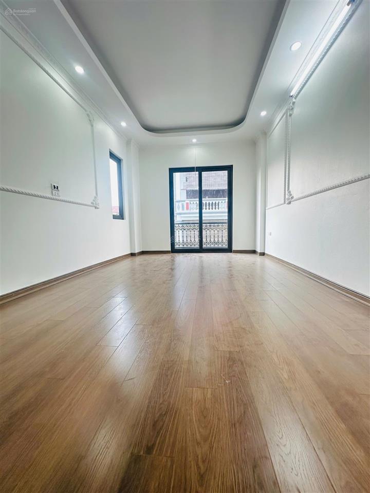 Nhà đẹp lung linh ô tô đỗ cửa nhà thang máy khu vực dân trí văn minh mua nhà  0329 317 ***