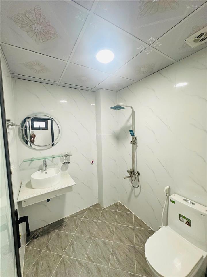 Nhà đẹp lung linh ô tô đỗ cửa nhà thang máy khu vực dân trí văn minh mua nhà  0329 317 ***