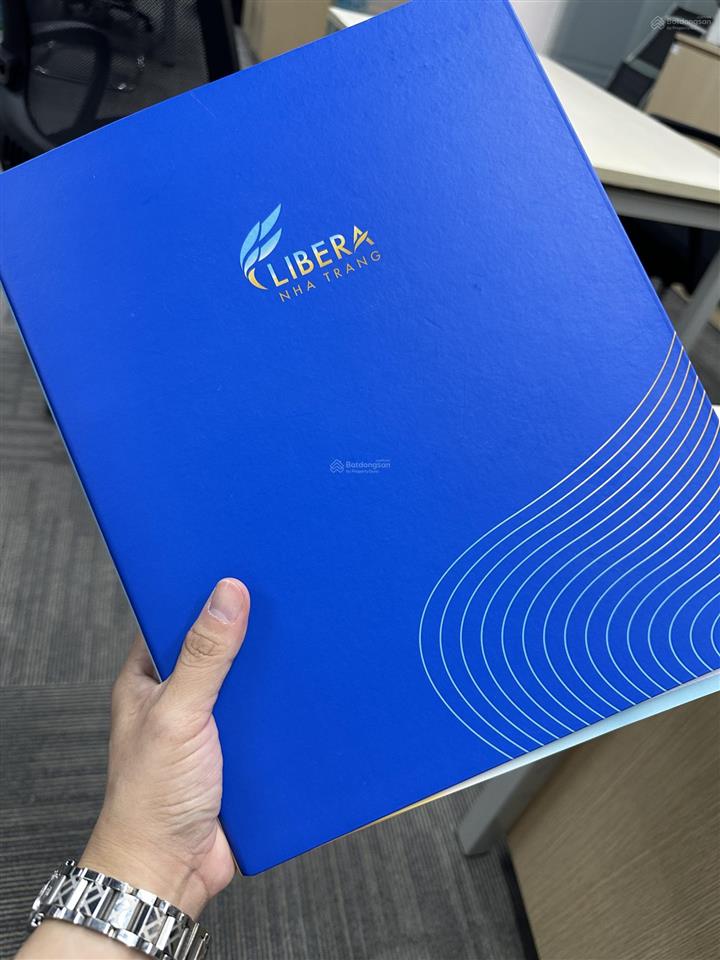 Bán căn hộ 2pn trực diện view biển
