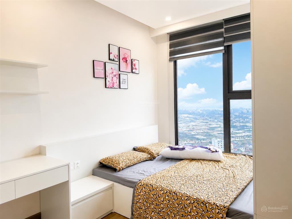 Bán sky oasis 2pn 51m , full nội thất