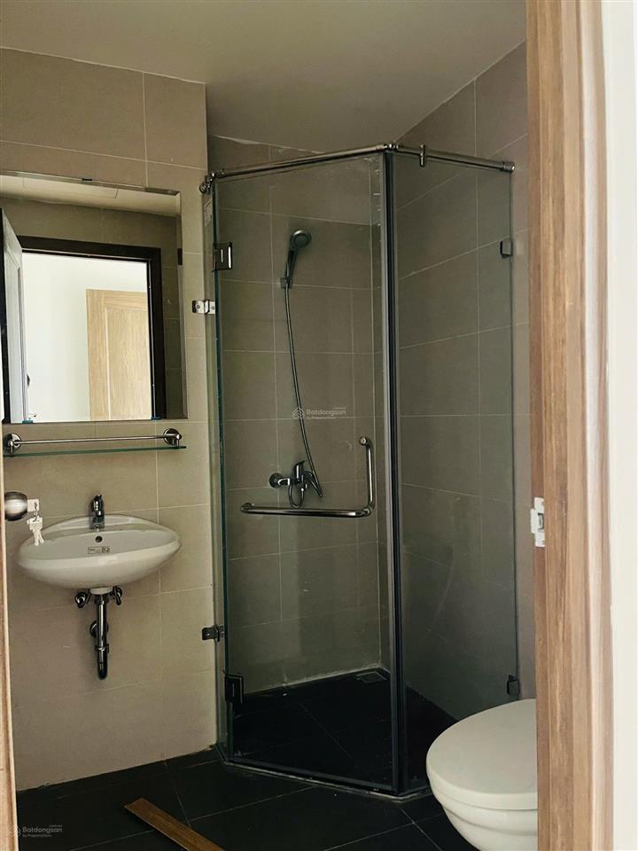 Bán căn hộ chung cư view biển giá 2,35 tỷ, 59,6m2, 2pn, 2wc tại đà nẵng siêu rẻ sổ đỏ vừa nhận