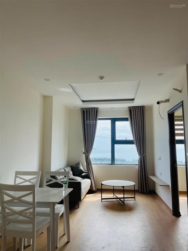 Bán căn hộ chung cư view biển giá 2,35 tỷ, 59,6m2, 2pn, 2wc tại đà nẵng siêu rẻ sổ đỏ vừa nhận