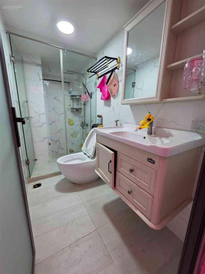 Quận 6 bà hom  p13  hxh thông 63m²  4 tầng  ô tô vào nhà  chỉ hơn 8 tỷ tl