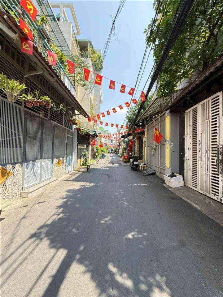Quận 6 bà hom  p13  hxh thông 63m²  4 tầng  ô tô vào nhà  chỉ hơn 8 tỷ tl