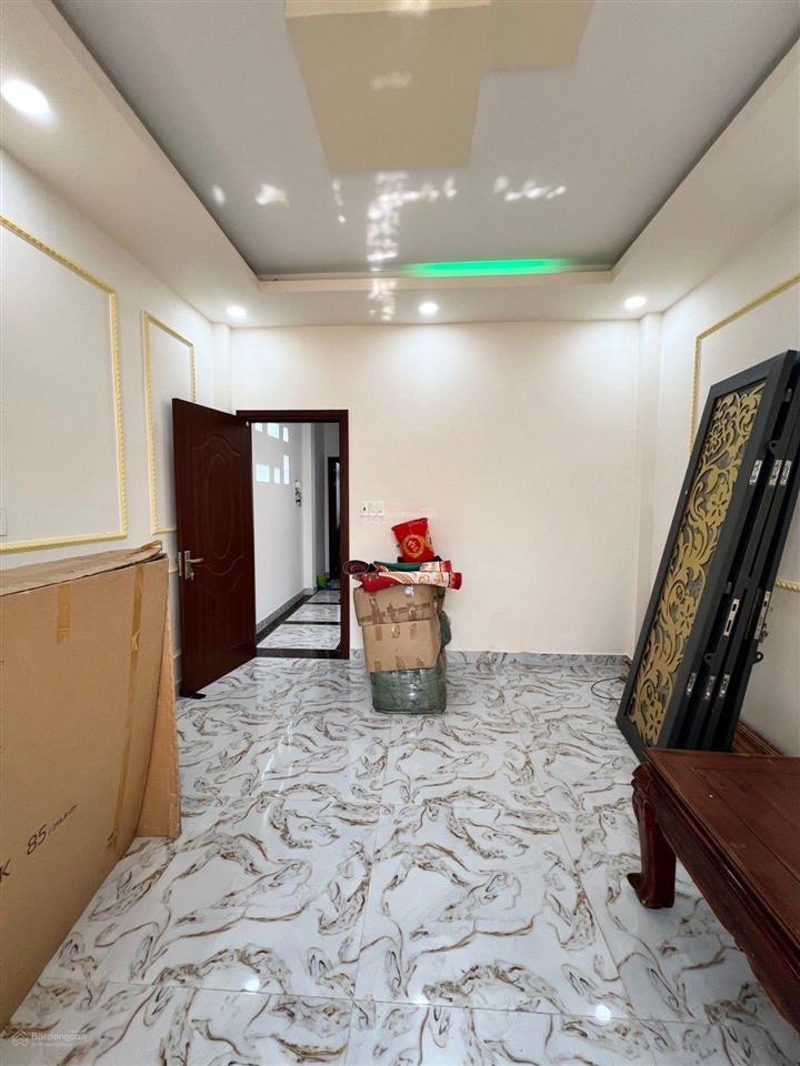 60m² 4 tầng mới đẹp  quận 6  đường 10m ngay hậu giang vừa ở vừa kinh doanh chỉ hơn 8 tỷ tl