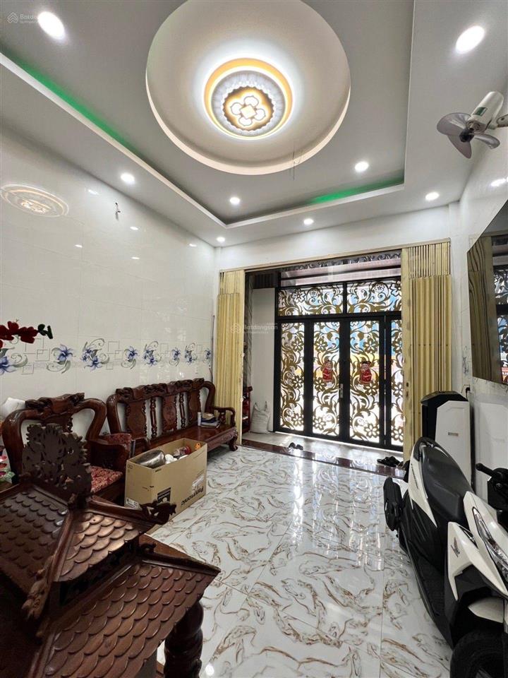 60m² 4 tầng mới đẹp  quận 6  đường 10m ngay hậu giang vừa ở vừa kinh doanh chỉ hơn 8 tỷ tl