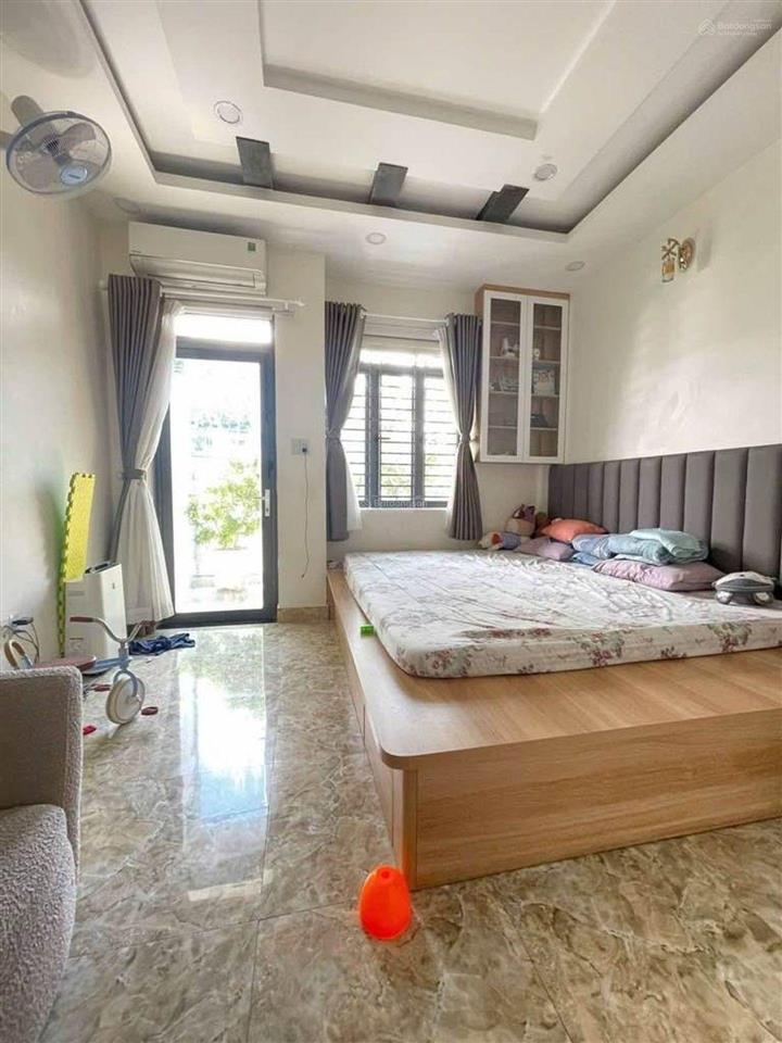 80m²  nhà 4 tầng mới đẹp 5pn chỉ hơn 9 tỷ tl  hxt ngay độc lập  tân phú tặng full nội thất xịn