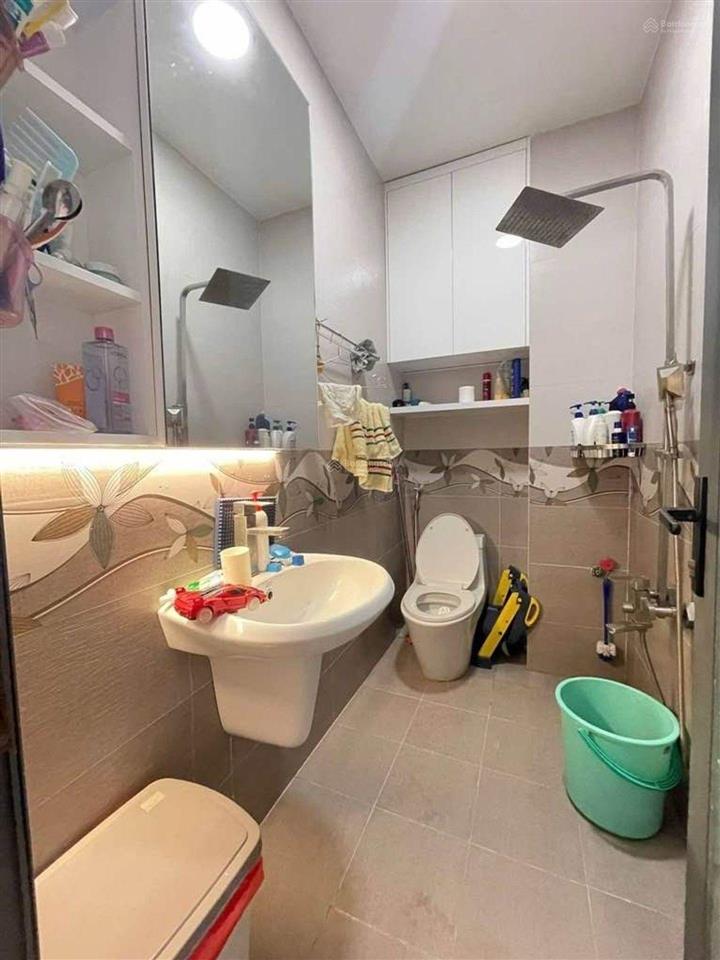 80m²  nhà 4 tầng mới đẹp 5pn chỉ hơn 9 tỷ tl  hxt ngay độc lập  tân phú tặng full nội thất xịn