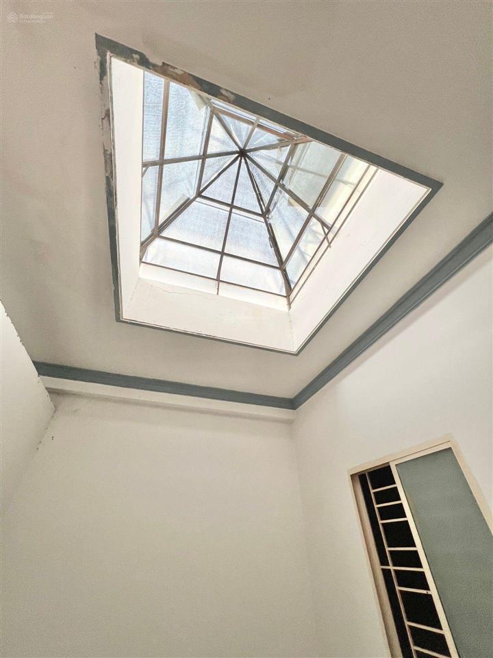 84m²  4 tầng chỉ hơn 9 tỏi tl  kẹt bank 8,7 tỏi bán gấp mặt tiền kinh doanh khu họ lê  tân phú