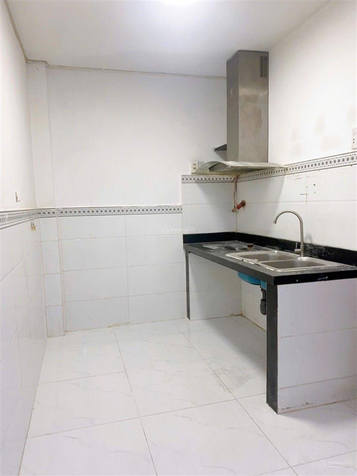 83m2  2 tầng chỉ 6,3 tỷ tl  mặt tiền trần văn cẩn (lũy bán bích) phường tân phú
