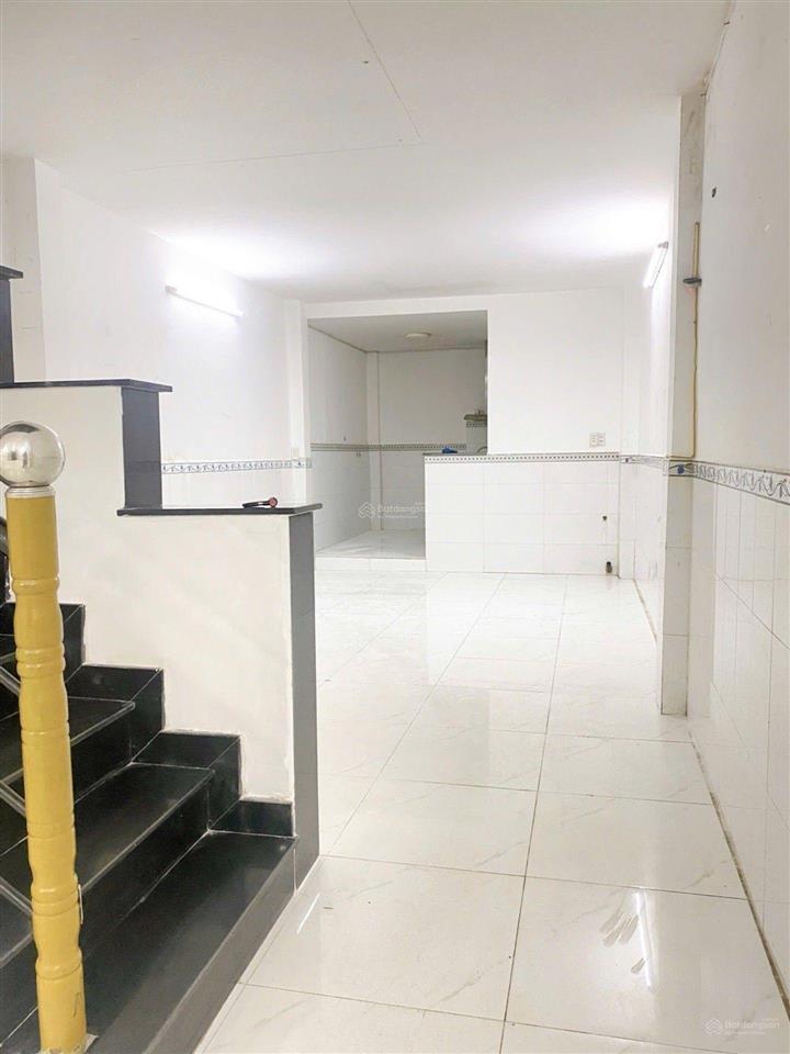 83m2  2 tầng chỉ 6,3 tỷ tl  mặt tiền trần văn cẩn (lũy bán bích) phường tân phú