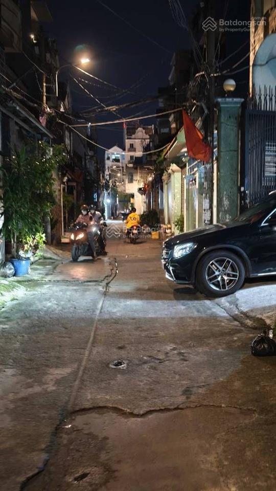 Giảm sốc 2 tỷ  89m2  4 tầng mới đẹp  ngang 5,5m  1 sẹt thoại ngọc hầu, tân phú  ô tô ngủ nhà
