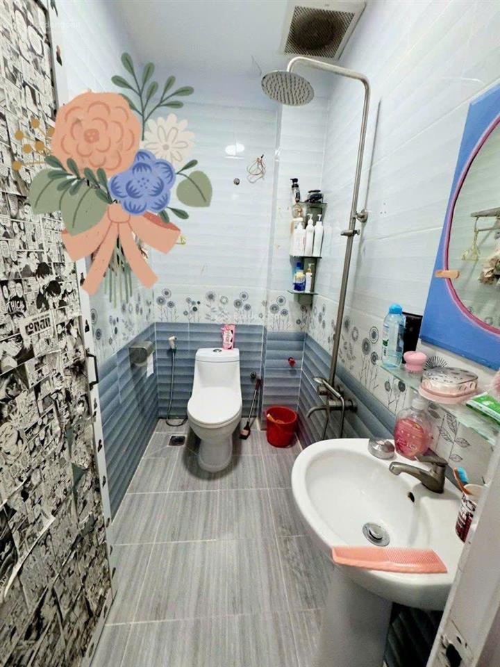 Gò vấp  phan huy ích  63m2 (4 x 15.7) sổ a4  3 tầng mới đẹp  hẻm nhựa 6m xe hơi vào nhà