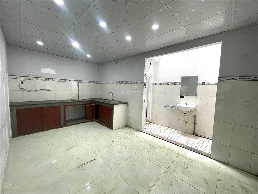 Hẻm xe hơi 1 sẹc 74m2 ngang 5m  2 tầng  3pn  ôtô vào nhà giá chỉ 5,9 tỷ tl