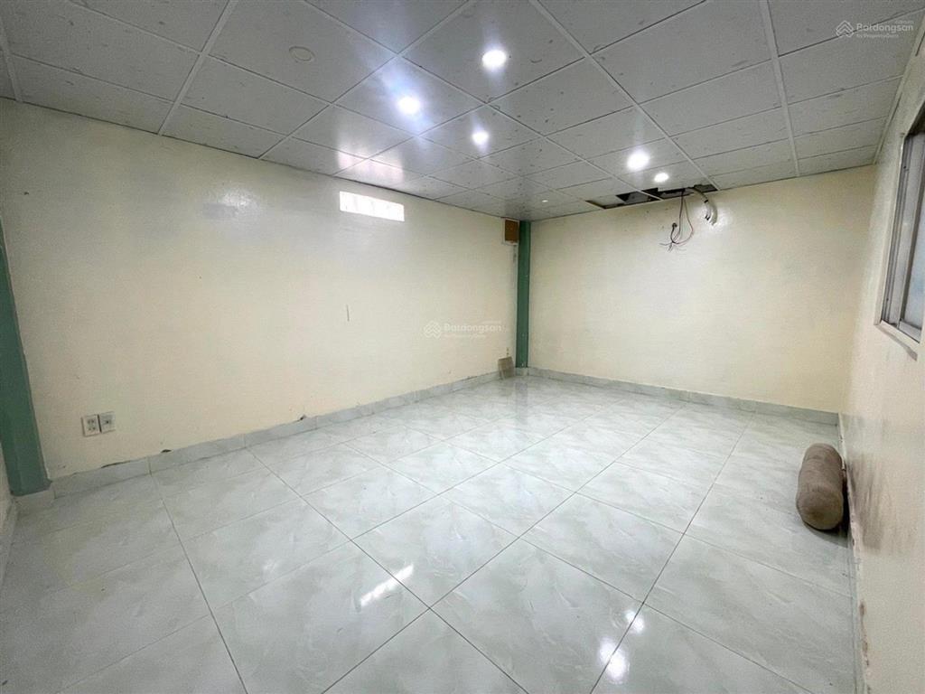 Hẻm xe hơi 1 sẹc 74m2 ngang 5m  2 tầng  3pn  ôtô vào nhà giá chỉ 5,9 tỷ tl