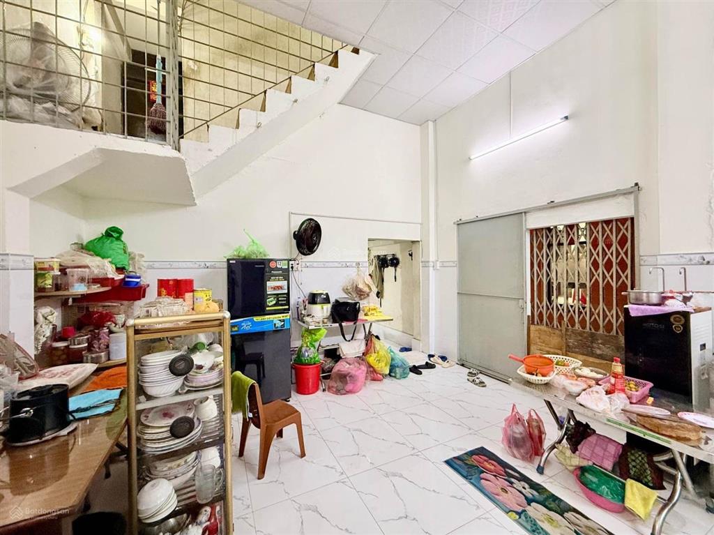 72m2  3 tầng mới đẹp  chỉ hơn 8 tỷ tl  hxh 6m thông ngay âu cơ, p10, tân bình  chủ ngộp bank