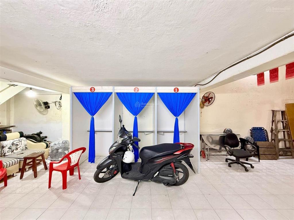 72m2  3 tầng mới đẹp  chỉ hơn 8 tỷ tl  hxh 6m thông ngay âu cơ, p10, tân bình  chủ ngộp bank