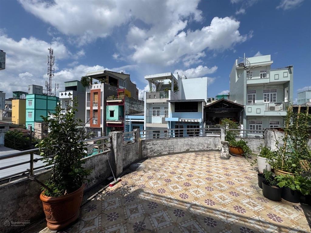 71m2  3 tầng  nguyễn chí thanh  quận 11 giáp quận 5 hẻm 10m lô góc  giảm 1 tỷ hơn 9 tỏi tl