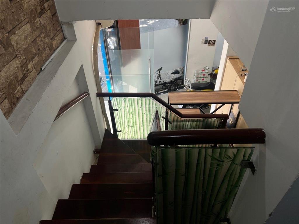 74m2 hiếm mtkd nguyễn cứu vân bình thạnh  ngang 6,8m  4 tầng 5pn 5wc  chỉ hơn 8 tỷ tl