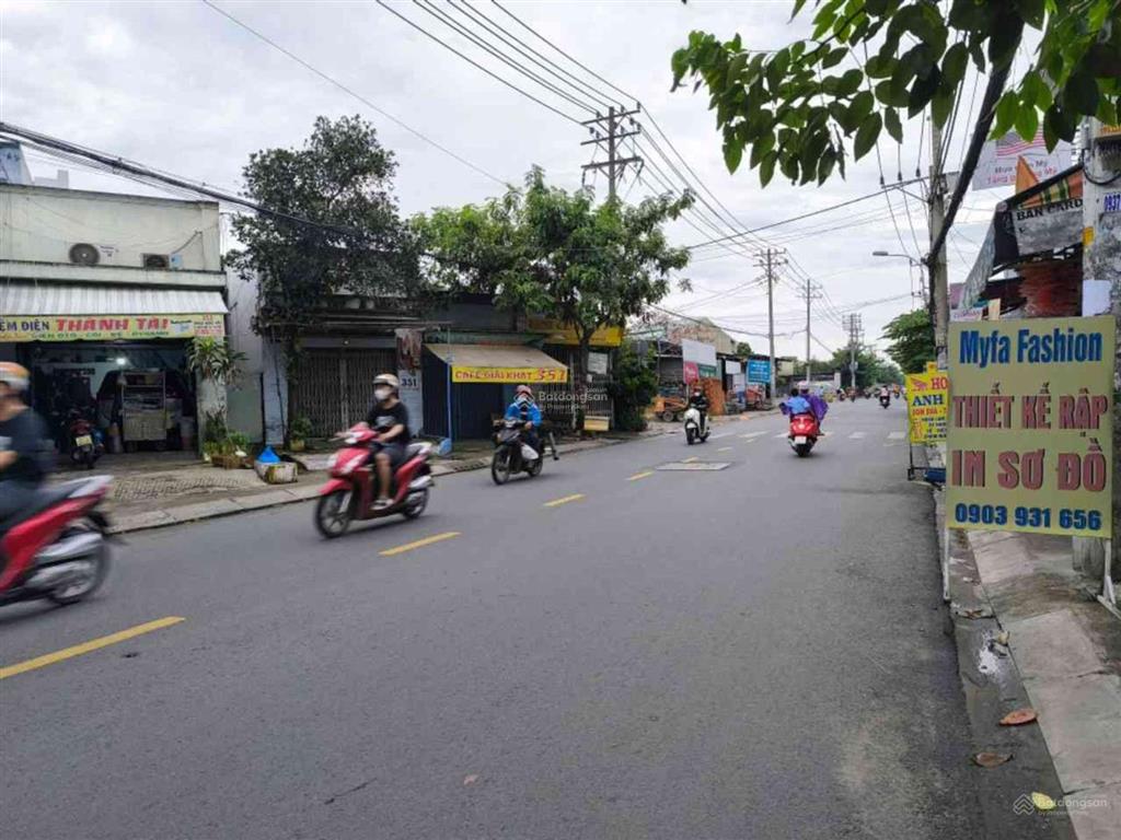 Giảm sóc 4,3 tỷ bán gấp mtkd thoại ngọc hầu  lề 4m tân phú 114m2 dài 29m nhà đang cho thuê