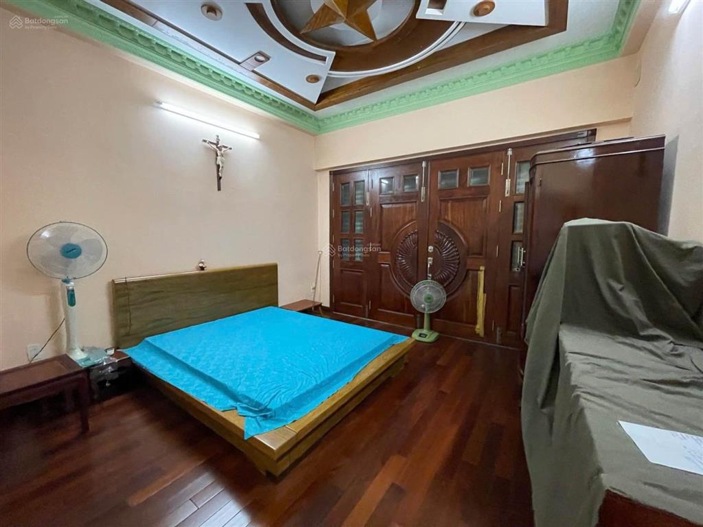 Nhà đẹp lê thận, p. hiệp tân khu vip chợ cây keo 75m 4 tầng bán đi định cư mỹ  giá tốt