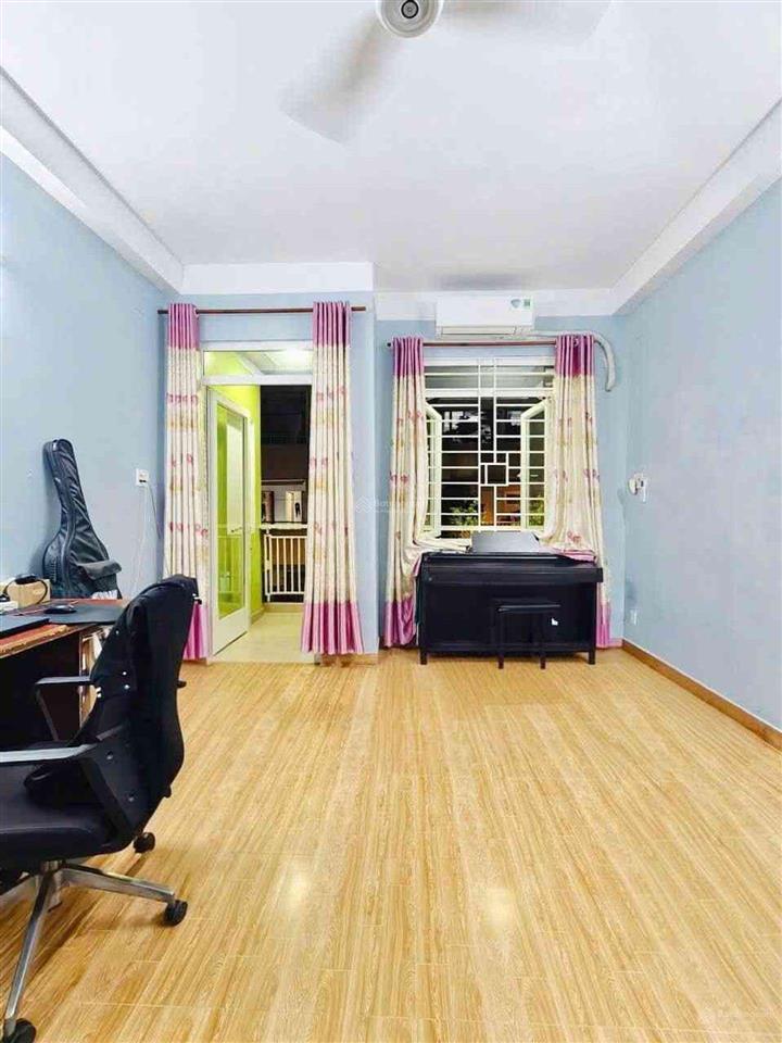 Mặt tiền cư xá độc lập  tân sơn nhì  60m2  4 tầng mới đẹp  4pn  giá hơn 9 tỏi tl mạnh