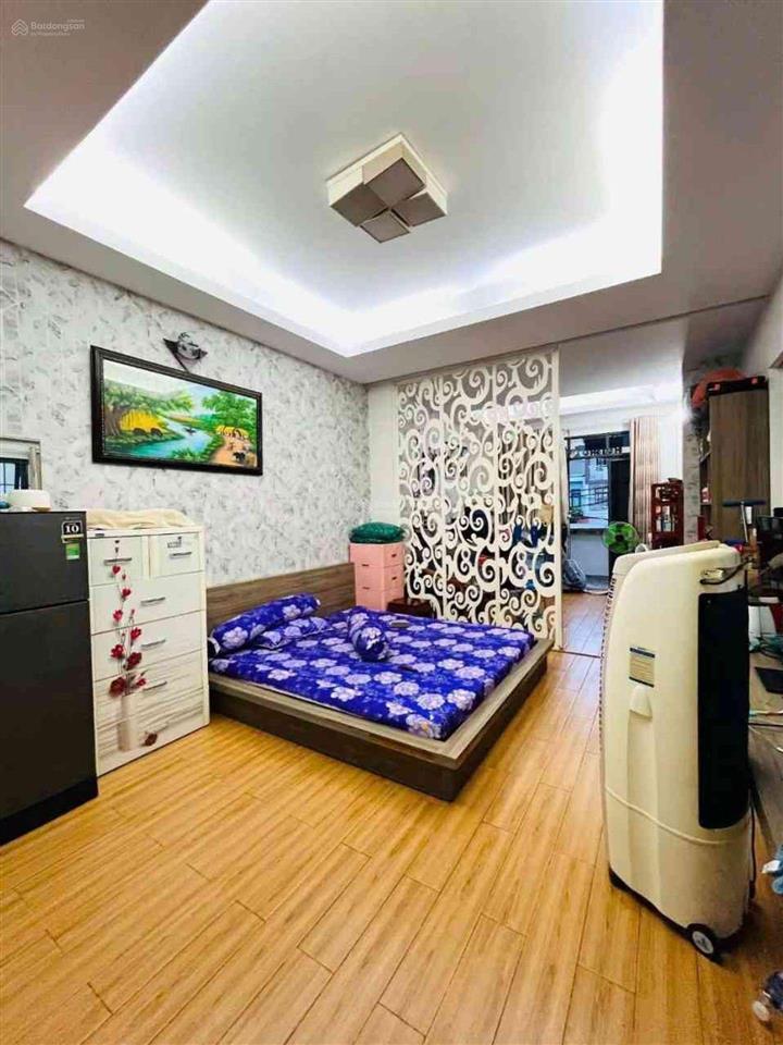 Mặt tiền tây sơn sát chợ tân hương nhà 5 tầng 74m giá hơn 8 tỷ tl mạnh