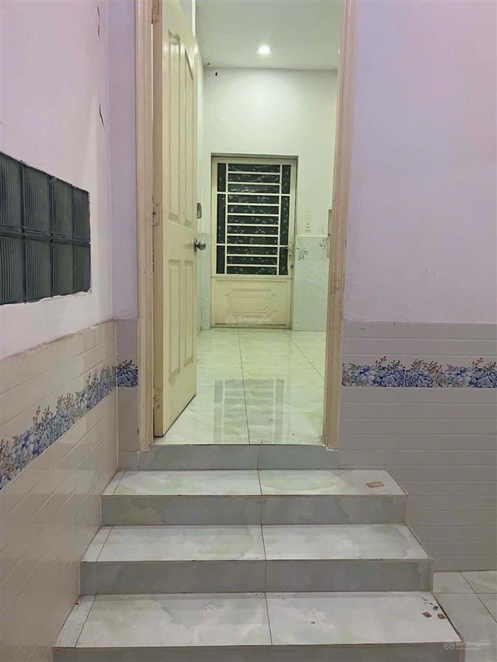 82m  ngang 5m  nở hậu 6,6m  2 tầng btct  3pn  tân hóa  p1  q11  dòng tiền 12tr hơn 7 tỏi tl