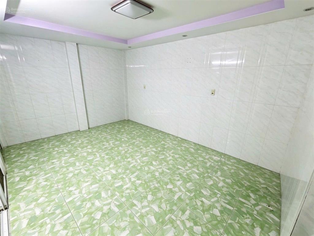 Mặt tiền xuân hồng sát trường chinh & ngã tư bảy hiền  69m2  3 tầng  giá 6.x tỷ