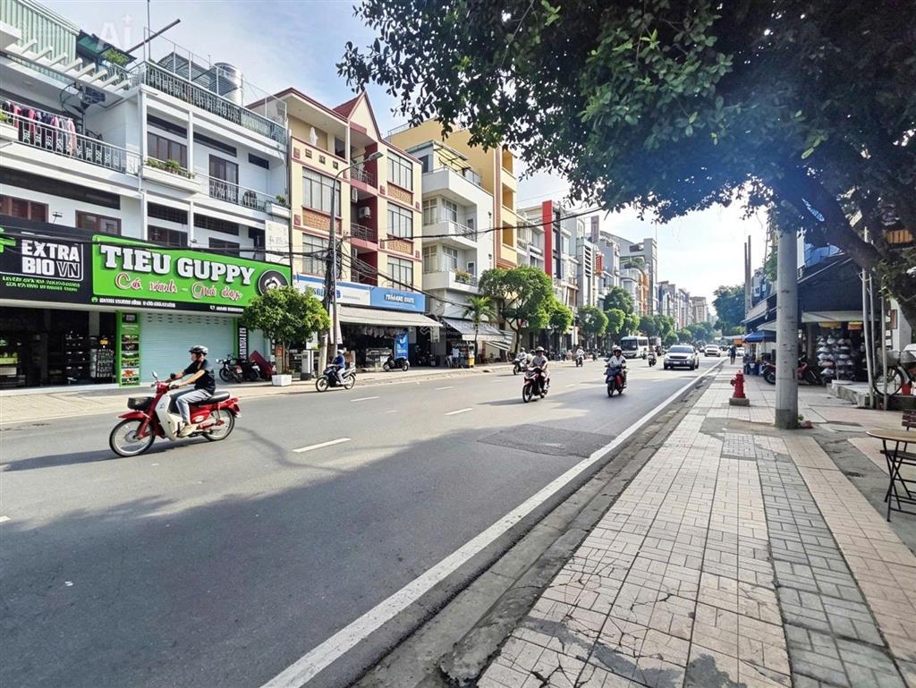 Mặt tiền xuân hồng sát trường chinh & ngã tư bảy hiền  69m2  3 tầng  giá 6.x tỷ